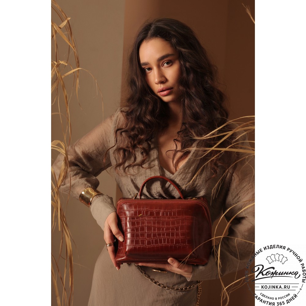 Женская кожаная сумка "Крис" (коричневый кроко)