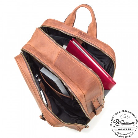 Кожаный рюкзак-сумка "Брюс" (коричневый крейзи) 