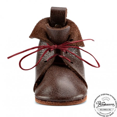 Кожаный брелок "Ботинок" (коричневый)