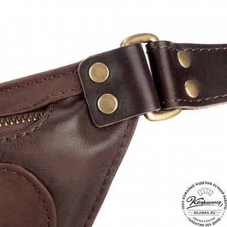 Кожаная сумка на пояс "Рики" (коричневая гладкая кожа)