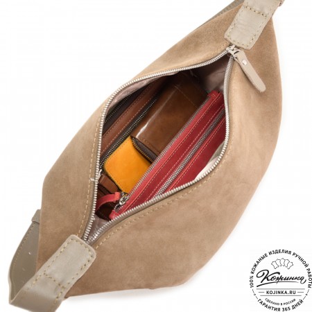 Женская кожаная сумка "Тойс" велюр (капучино)